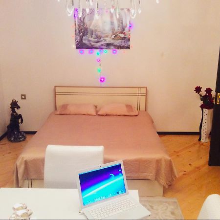 House On Ashiq Cuma Street 8 Bed & Breakfast Şǝki Dış mekan fotoğraf